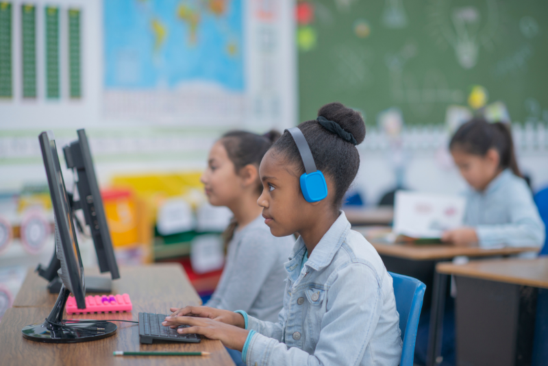 Tecnologia em sala de aula: conheça 5 impactos positivos